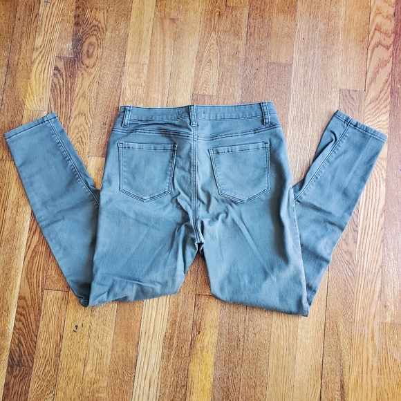 🌻 Forever21 | Olive Green Pants - Picture 4 of 5